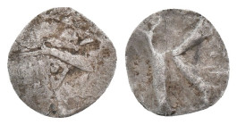 ANONYMOUS. Time of Justinian I (527-565).Constantinople.Half Siliqua.

Condition: Good very fine
Weight: 0.32 g
Diameter: 8.92 m