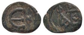 JUSTIN II (565-578). Pentanummium. Theoupolis (Antioch).
Obv : Monogram.
Rev : Large E; cross to right.
Sear 385.

Condition: Good very fine
Wei...