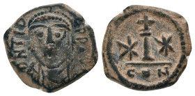 MAURICE TIBERIUS (582-602). Constantinople.Decanummium.

Condition: Good very fine
Weight: 3.20 g
Diameter: 16.37 m