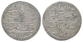Ottoman Empire, Selim III. 1 yuzluk. 1789, AH 1203/1 Kostantiniyye

Condition: Good very fine
Weight: 31.81 g
Diameter: 43.27 m