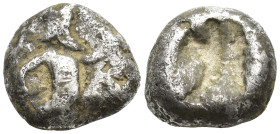 Kings of Persia (Achaemenids). AR Siglos (13mm, 4.9 g), c. 450-400 BC. Obv. The Great King, bearded, in "Knielauf" to right, holding bow and dagger. R...