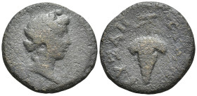 THRACE. Byzantion. Geta (Caesar, 198-209). AE. (3.6 Gr. 19mm.)
Bare head right. 
Rev. Grape bunch.