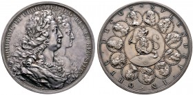 Schweden. Friedrich I. von Hessen-Kassel 1720-1751. Silbermedaille o.J. (1723) von Johann Carl Hedlinger, auf die königliche Familie. Die Brustbilder ...