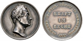 Haus Österreich. Ferdinand I., Kaiser von Österreich 1835-1848. Kleine Silbermedaille 1843 von K. Lange, auf den Staatsmann Fürst von Metternich. Dess...