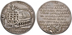 Pfalz, Kurlinie. Karl Philipp von Neuburg 1716-1742. Silbermedaille 1716 unsigniert (von Anton Cajet). Heidel­berger Fassmedaille, geprägt auf den Reg...