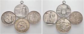 4 Stücke: Silberne SCHÜTZENmedaillen. Auf das 6. Deutsche Bundesschiessen 1878 in DÜSSEL­DORF (40 mm, 22,1 g), auf das 16. Deutsche Bundesschiessen 19...