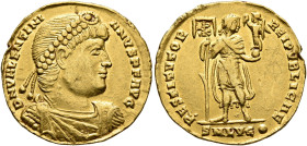 Valentinian I, 364-375. Solidus (Gold, 20 mm, 4.31 g, 12 h), Lugdunum, 365-366. D N VALENTINI-ANVS P F AVG Rosette-diademed, draped and cuirassed bust...