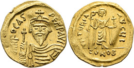 Phocas, 602-610. Solidus (Gold, 21 mm, 4.53 g, 6 h), Constantinopolis, 607-610. δ N FOCAS PERP AVC Draped and cuirassed bust of Phocas facing, wearing...