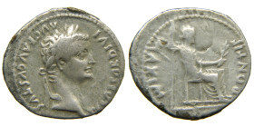 Tiberio (14-36 dC). Denario. Lugdunum (Lión, Francia). a/ TI CAESAR DIVI AVG F AVGVSTVS . r/ PONTIF MAXIM. Livia sentada. (Spink 1763). 3,72 gr. 

M...