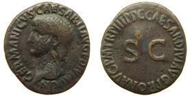 Germánico, padre de Caligula (emisión de 36-41 dC). As. a/ GERMANICVS CAESAR TI AVG F DIVI AVG N. r/ C CAESAR DIVI AVG PRON AVG P M TR P III P P / S C...