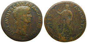 Claudio I (41-54 dC). Sestercio. a/ TI CLAVDIVS CAESAR AVG P M TR P IMP. r/ SPES AVGVSTA S C. (Spink 1853). 23,19 gr.

MBC-