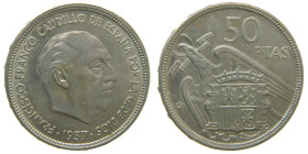 ESTADO ESPAÑOL. Francisco Franco. 50 pesetas 1957 *58. Madrid. (AC 133) UNA LIBRE GRANDE en canto. RARA

EBC