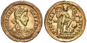 Onorio (393-423) Solido (Mediolanum) Busto diademato a d. - R/ L'imperatore stante a d. - RIC 1206 AU (g 4,46) Colorazione leggermente rossastra per p...