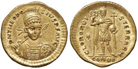 Teodosio II (402-450) Solido (Costantinopoli) Busto elmato di fronte - R/ L'imperatore stante di fronte - RIC 232 AU (g 4,42) Una modesta porositÃ 
...