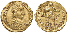 Valentiniano III (425-455) Solido (Ravenna) Busto diademato a d. - R/ Lâ€™imperatore stante di fronte - RIC 2018 AU (g 4,35) Colpetti al bordo per pro...