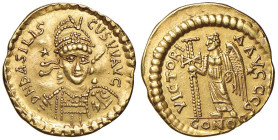 MONETAZIONE BARBARICA OSTROGOTI Odoacre re degli Ostrogoti (476-493) Solido a nome di Basilisco - Busto elmato di fronte - R/ La Vittoria stante a s. ...