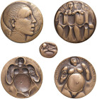 SVEZIA. Medaglia coniata composta da tre parti 1975 Anno Iternazionale della Donna, la feconditÃ con la pancia come terza parte divisibile - Opus: Kau...