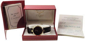 CARTIER â€œLes Must De Cartierâ€. Numero di serie 170XXXXX. Movimento con Calibro 81 al quarzo.Cassa argento 925 placcata in oro con diametro da 30mm...
