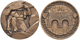 MILANO. Medaglia 1956 Cinquantenario della Galleria del Sempione - Opus: Emilio Monti, emissione degli Stabilimenti Johnson di Milano - AE (g 118,21 -...