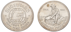USA, Federal Republic, 1776-. One oz silver, 1982, Engelhard - The American Prospector - E in globe reverse, Engelhard mint, 31.32g.

Uncirculated.