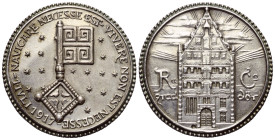 Deutschland. Bremen - Stadt.

 Medaille (Silber). 1917.
Schifffahrtsindustrie.

Vs: NAVIGARE NECESSE EST-VIVERE NON EST NECESSE / 1 IVLI 1917. Ve...