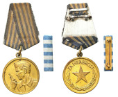 Yugoslavia
Yugoslavia. Medal for courage 1967 + ribbon 

Przybrudzony materiał, medal z delikatnym osadem.

Details: 38 mm