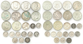 USA
USA. 10-50 Cents, Set of 22 

Różne roczniki, obiegowe stany zachowania, patyna, osad.Monety ze starego klasera&nbsp;

Details: 151,40 g Ag ł...
