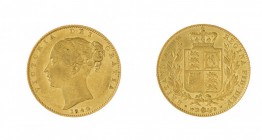 Gran Bretagna 
Victoria (1837-1901) - Sovereign 1842 - Zecca: Londra - Diritto: effigie della Regina a sinistra - Rovescio: stemma coronato - Non com...