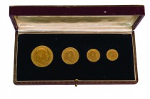 Gran Bretagna 
Edward VII (1901-1910) - Matte Proof Set 1902 - Zecca: Londra - Serie completa dei 4 valori in oro con il 5 Pounds, 2 Pounds, Sovereig...