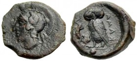 SIZILIEN. KAMARINA. Onkia, Bronze, 410-405 v. Chr. Kopf der Athena n.l. in einem mit Flügeln geschmückten Helm mit Helmbusch. KAMA (rückl.) Eule n.l.,...