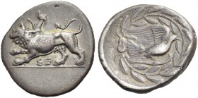 SIKYONIA. SIKYON. Stater, 431-400 v. Chr. ΣΕChimaira n.l. springend, bestehend aus einem Löwen, einer Ziegenbockprotome und einer Schlange. Rv. Taube ...