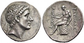 KÖNIGREICH DER SELEUKIDEN. Antiochos II. Theos, 261-246 v. Chr. Tetradrachmon, Antiochia am Orontes, 256-246 v. Chr. Kopf mit Binde n.r. Rv. ΒΑΣΙΛΕΩΣ ...