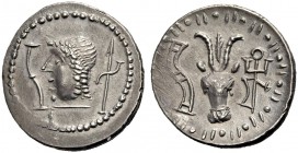 ARABIEN. SABÄER. Drachme, 3.-2. Jh. v. Chr. Kopf mit langen Haaren n.l. zwischen zwei Zeichen; das Ganze in einem Perlenkreis. Rv. Antilopenkopf von v...