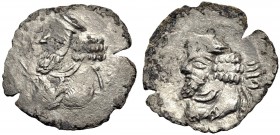 PERSIEN. Pakor I., Nachfolger des Vahsir 1. Hälfte 1. Jh. v. Chr. Drachme. Diademierte Büste mit Kunstfrisur n.l. Rv. Diademierte Büste eines Thronfol...