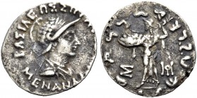 BAKTRIEN. Menandros, 155-130 v. Chr. Tetradrachmon (Indischer Münzfuß). Unbekannte Münzstätte (Paropamisadai/Gandhara). Drap. Büste im Helm mit Helmbu...