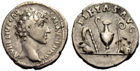 KAISERZEIT. Marcus Aurelius Caesar, 138-161. Denar, 140-144. Kopf n.r. Rv. PIETAS AVG Priestergeräte. 3,34 g. BMC 42,277, RIC 79,424a, C. 451. Selten....