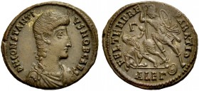 KAISERZEIT. Constantius Gallus Caesar, 351-354. Nummus, Alexandria. Drap., gep. und barhäuptige Büste n.r. Rv. FEL TEMP RE - PARATIO /Γ/ ALEΓ Soldat i...