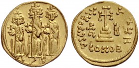 Heraclius, 610-641. Solidus, 638-639 Konstantinopel. Heraclius mit langem Bart in der Mitte frontal stehend, r. der bartlose Heraclius Constantinus un...