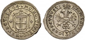KONSTANZ, STADT. Groschen 1694. Wappenschild zwischen zwei kleinen Dreiblättern. Rv. Gekrönter Doppeladler. Nau 269.
Vorzüglich