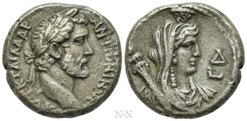 EGYPT. Alexandria. Antoninus Pius (138-161). Tetradrachm. Dated RY 4 (AD 140/1)....