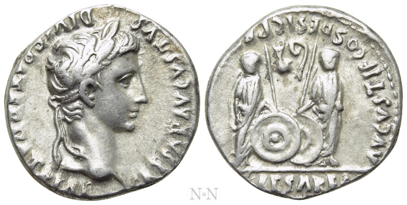 AUGUSTUS (27 BC-14 AD). Denarius. Lugdunum. 

Obv: CAESAR AVGVSTVS DIVI F PATE...