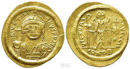 JUSTINIAN I (527-565). GOLD Solidus. Constantinople