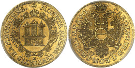 Allemagne - Hambourg
Ducat en or - 1728 IHL 
Magnifique exemplaire. 
Rarissime dans cette qualité. 
Le plus bel exemplaire gradé. 
3.5g - KM 150 ...