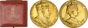Angleterre
Edouard VII (1901-1910) 
Médaille en or du couronnement - 1902 Londres - G. W. de Saulles 
Rare et magnifique exemplaire, dans son coffr...