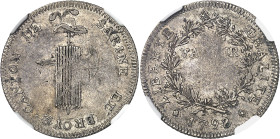 Suisse
Canton de Sarine et Broye 
42 kreuzer en argent - 1798 Fribourg 
Bel exemplaire. 
Rare. 
Provient d'une collection privée genevoise, achet...