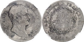 Suisse
Canton de Genève - Consulat (1799-1804) 
5 francs en argent - An 12 G Genève 
Bel exemplaire. 
Très rare. 
Provient d'une collection privé...