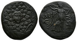 PONTOS. Amisos. Time of Mithradates VI Eupator. (Circa 85-65 BC).
AE Bronze (20,9mm 7g)
Obv: Aegis facing.
Rev: AMIΣOY. Nike advancing right with s...