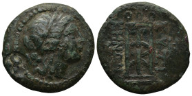 MYSIA. Kyzikos. (3rd century BC)
AE Bronze (28,3mm 10,7g)
Obv: Head of Kore Soteira to right, wearing oak wreath, her hair in sphendone /
Rev: Trip...