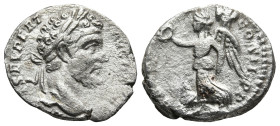 Septimius Severus (193-211 AD). Rome
AR Denarius (18,4mm 2,7g)
Obv: Laureate head of Septimius Severus, right.
Rev: Victory advancing left holding ...