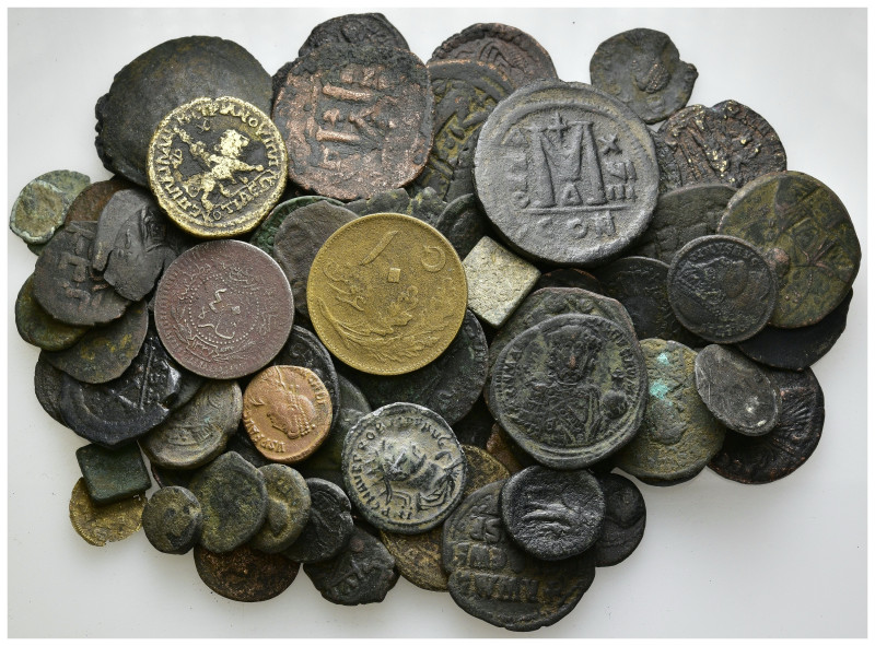 100 pieces mixed coins / SOLD AS SEEN, NO RETURN!